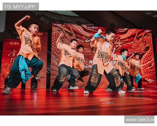 广州街舞队灵活性创新高引领全国街舞新潮流